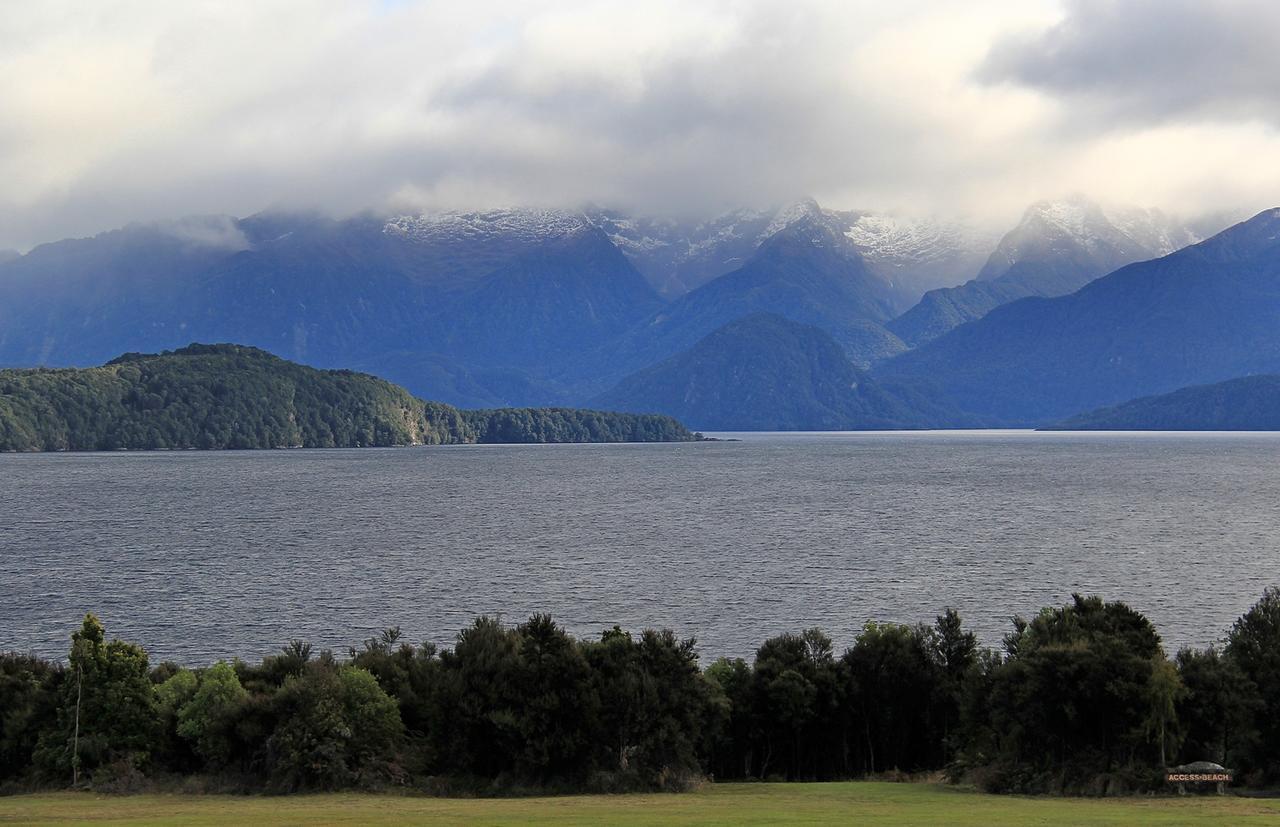 Te Anau Manapouri Lake Hotel Eksteriør billede
