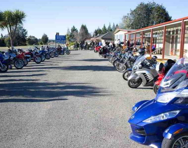 Te Anau Manapouri Lake Hotel Eksteriør billede